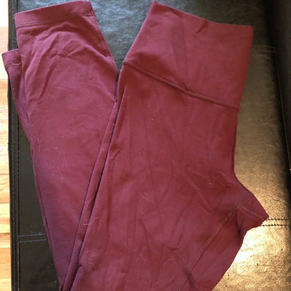 Maroon lululemon size 8 - Picture 2 of 2